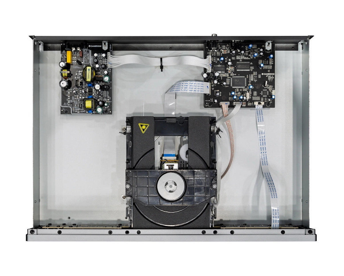 Lecteur CD Cambridge Audio AXC35 - Intérieur