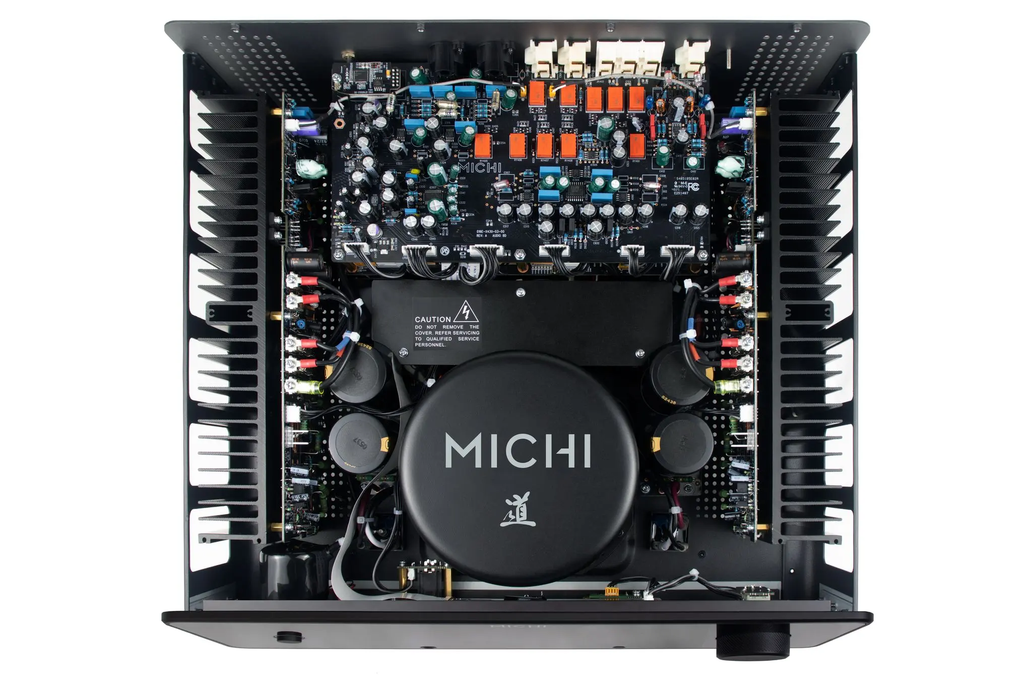 Vue intérieure de l'amplificateur intégré Rotel Michi Prestige X430
