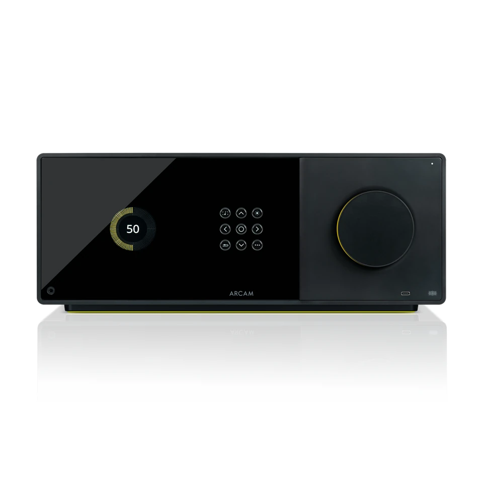 Écran 6,5 pouces de l'Arcam AVA15 affichant le menu de réglages