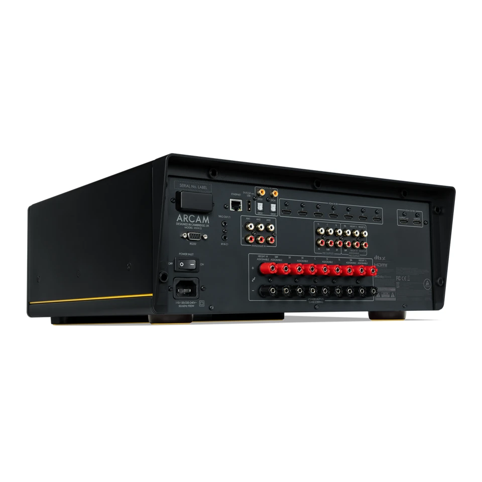 Arcam AVA15 vue trois-quarts, façade verre et halo lumineux
