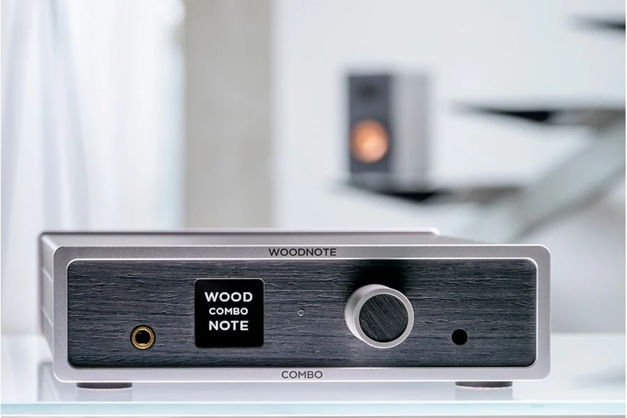 Lindemann Woodnote Combo au sein d'un système hi-fi compact