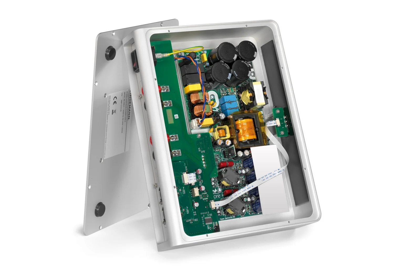 Circuit interne du Lindemann Musicbook Power II, module N-Core et alimentation